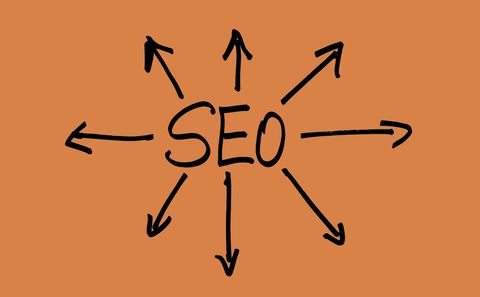 letters SEO with arrows pointing out in all directions